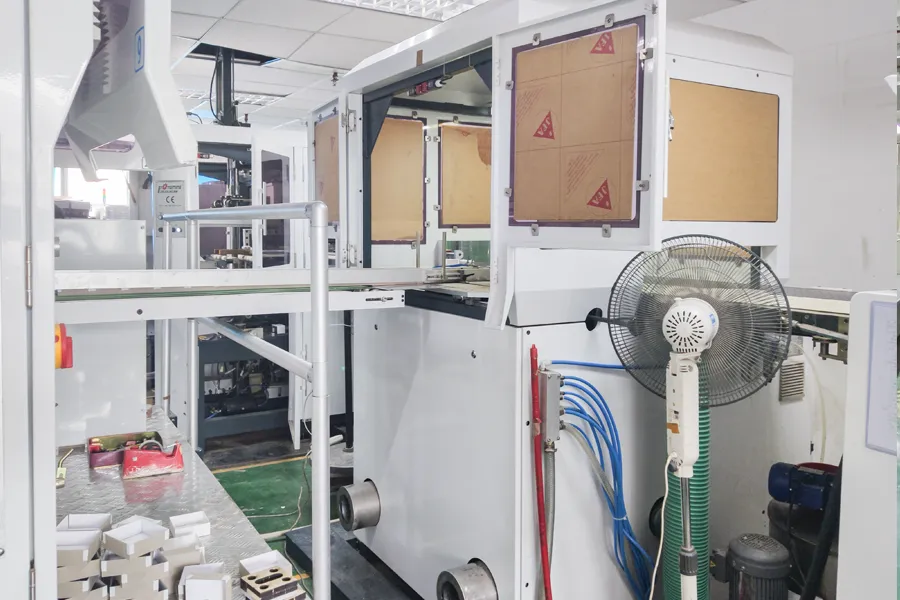 Automated Rigid Box Systems